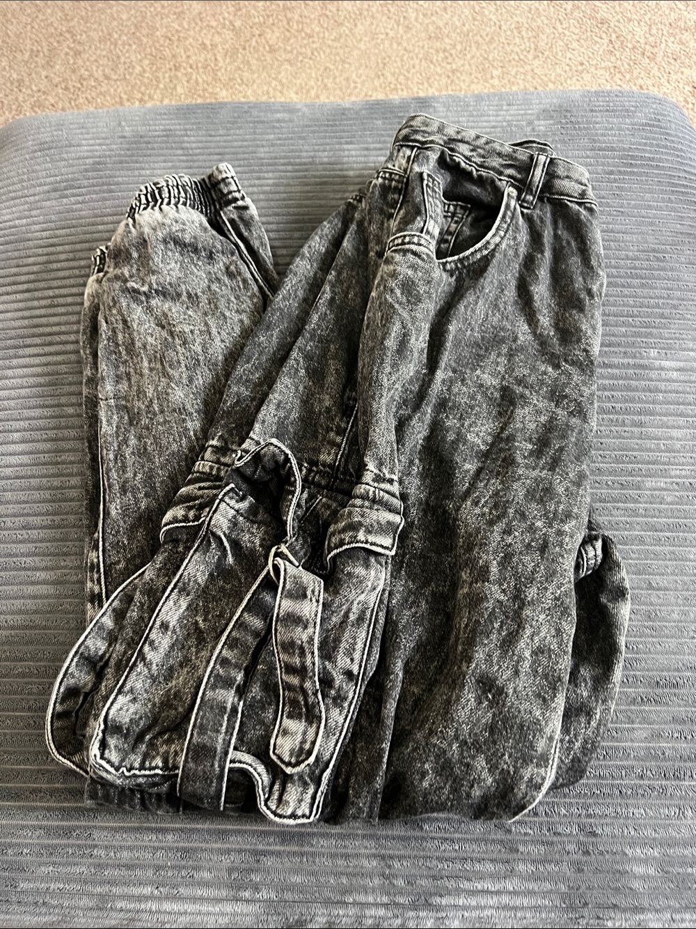 Relaxed-Fit Acid Wash Men's Jeans - Black